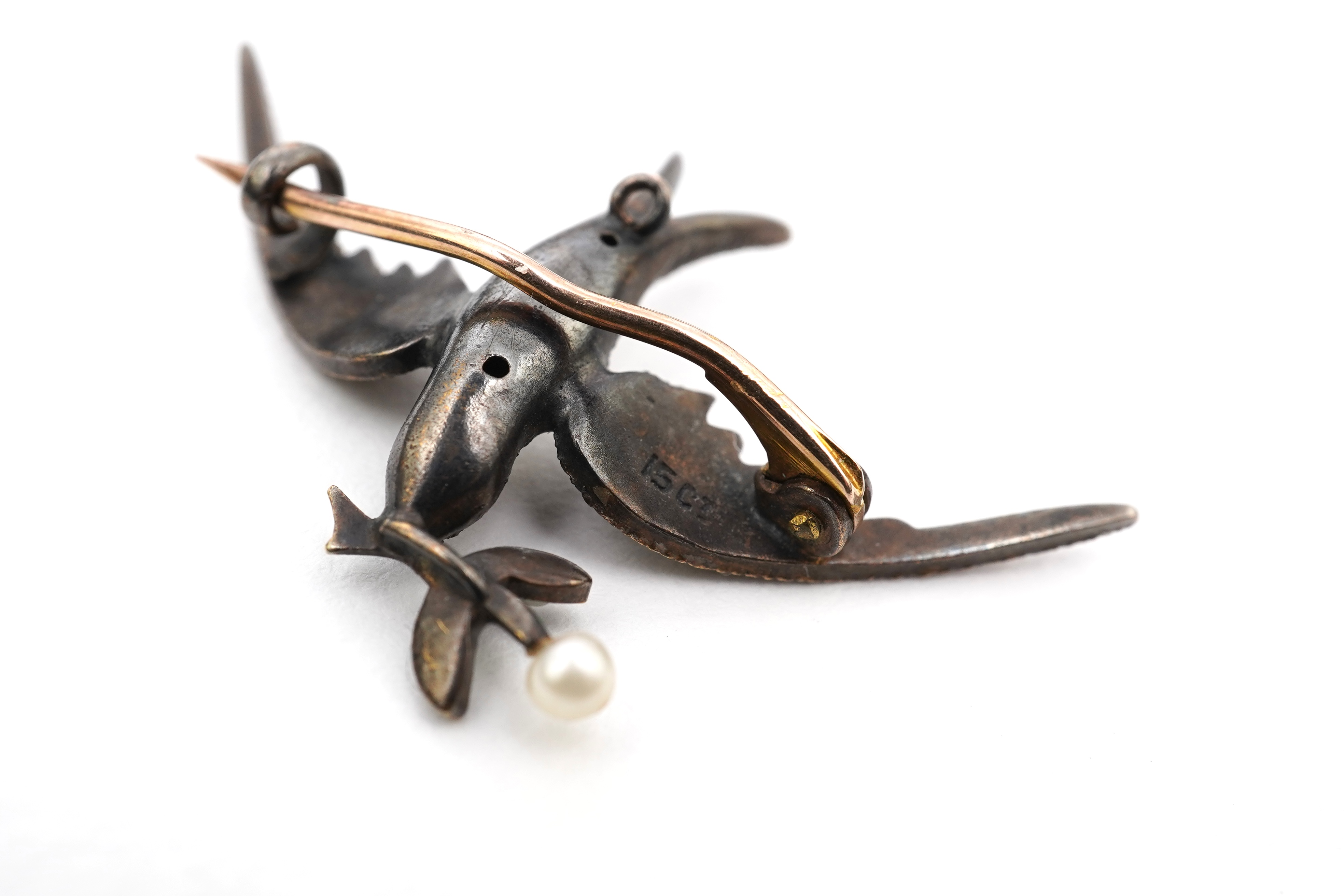 An Edwardian gold and seed pearl brooch, early 20th century
